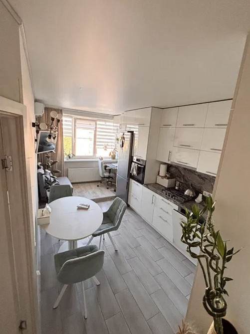 Квартира 39 м² з ремонтом і технікою, заїжджай і живи Ірпінь - зображення 2