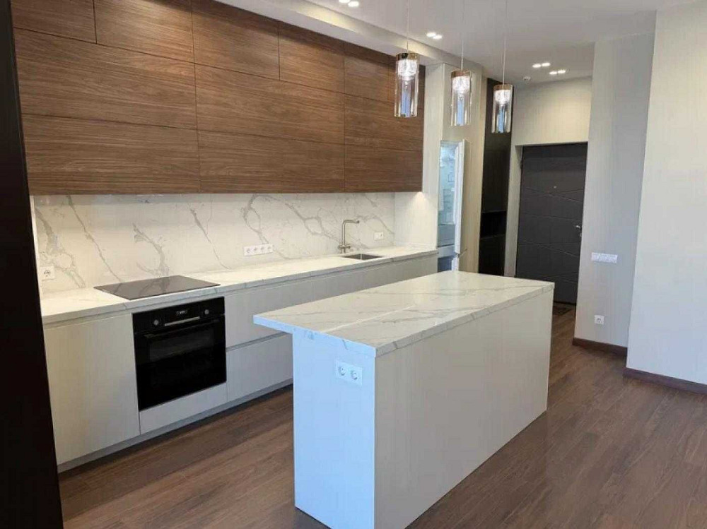 Продам 2х комнатную центр Города ЖК Башня Чкалов Одесса - изображение 1