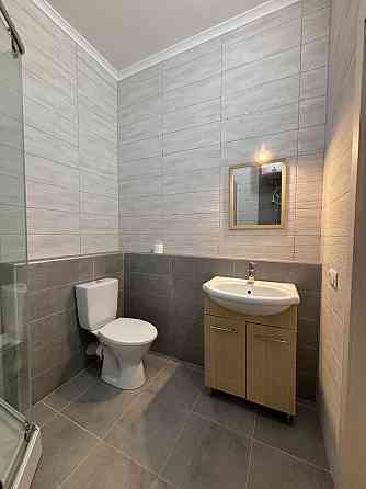 Градинська  7,  "євродвушка"  біля ТЦ " Район" Київ