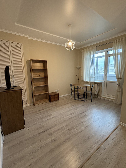 Градинська  7,  "євродвушка"  біля ТЦ " Район" Киев - изображение 6