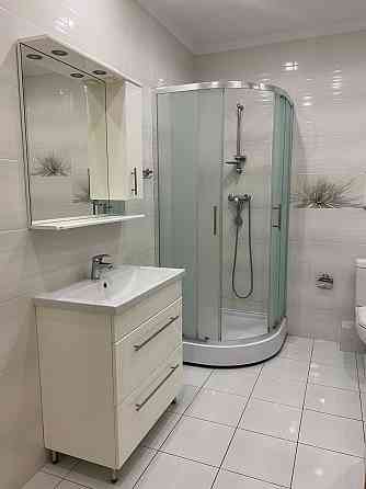 Вокзал Патріарха Мстислава Скрипника, 40 Сдам Міні - двушку Київ