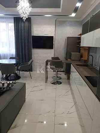 АКТУАЛЬНА квартира в ЖК Роял Товер Royal Tower генератор ЦЕНТР паркінг Київ