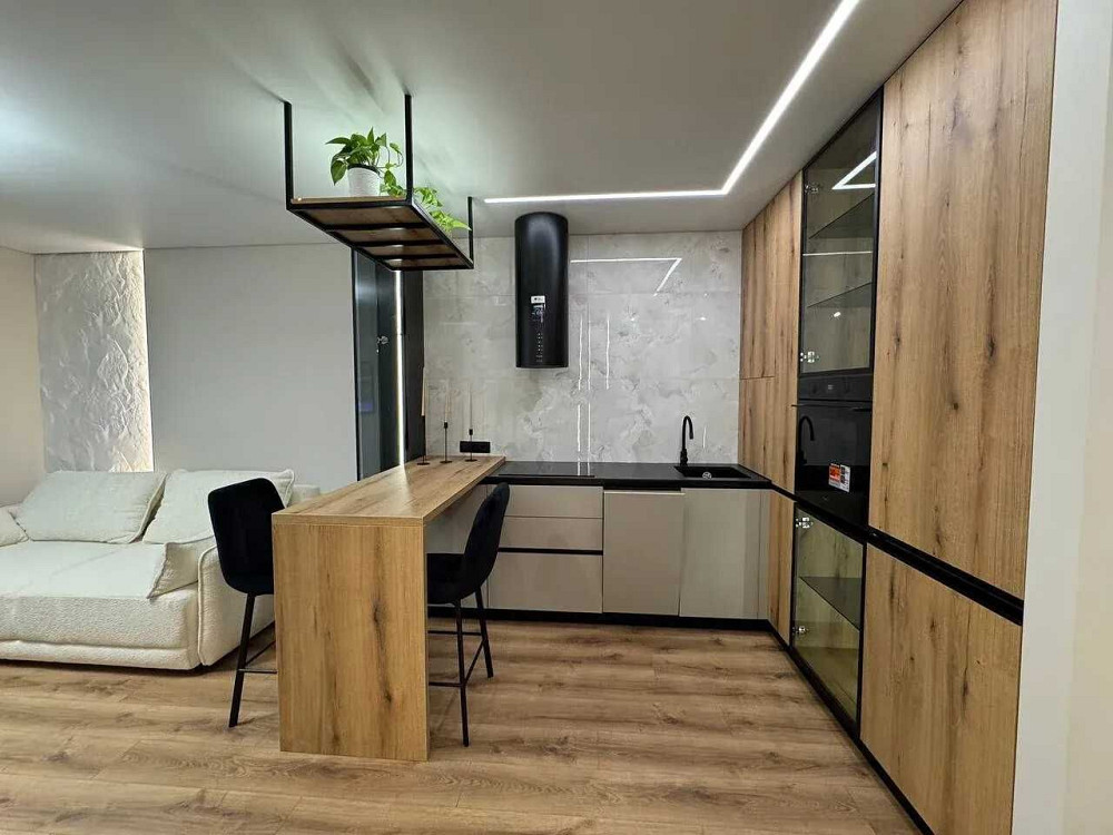 Велика однокімнатна з ремонтом в жк Manhattan Ивано-Франковск - изображение 7