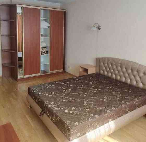 Здається в оренду 2 кімнатна квартира Хмельницкий