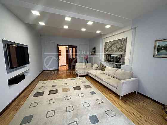 Оренда 4-кімнатної квартири на бульварі Лесі Українки/метро Печерська Київ