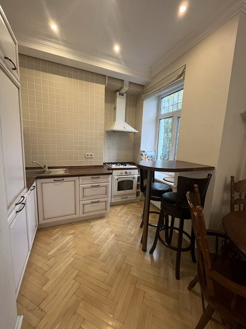 Оренда 1  кім квартири метро Арсенальна з окремою спальнею Київ - зображення 5