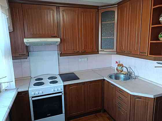 Оренда 2 кімн квартири, вул. Озерна 18, метро Героїв Дніпра 5 хв пішки Київ