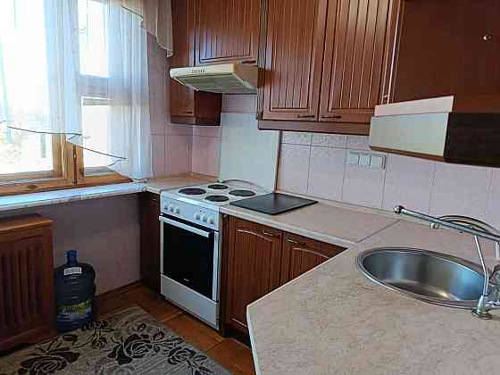 Оренда 2 кімн квартири, вул. Озерна 18, метро Героїв Дніпра 5 хв пішки Київ