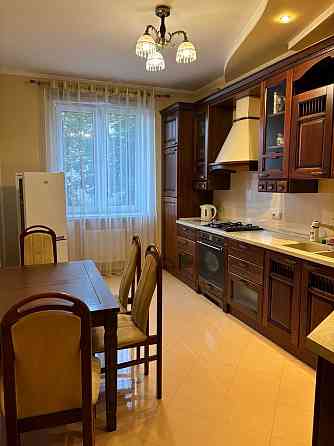 Оренда 2-кім. квартири на вул. Героїв УПА Львов