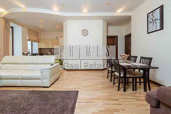 Оренда 3к квартири, вул. Олеся Гончара, 37А (царський будинок) Київ