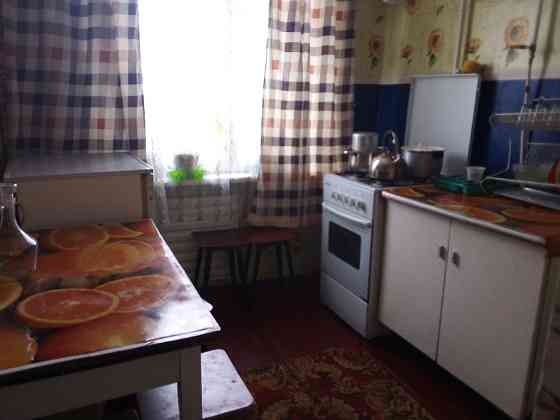 Cдам 2 комнатную квартиру в Нежине на длительный срок с мебелью и техникой ост Молодежная Ніжин