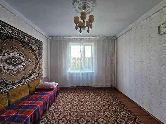 Продаётся 2-комнатная «сталинка» в районе cоцгорода,  ул. Гурова Кривой Рог