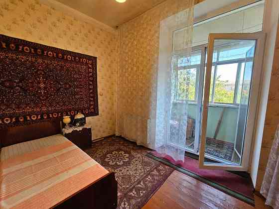 Продаётся 2-комнатная «сталинка» в районе cоцгорода,  ул. Гурова Кривой Рог