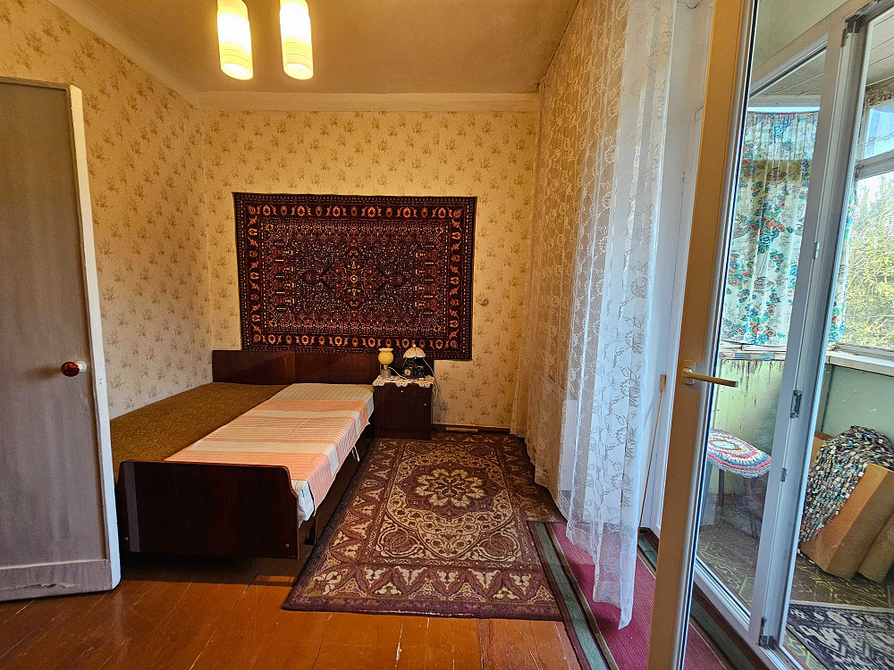 Продаётся 2-комнатная «сталинка» в районе cоцгорода,  ул. Гурова Кривий Ріг - зображення 6