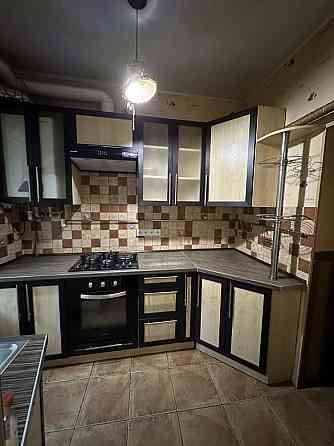 Продам свою квартиру на земле в двух уровнях и со своим входом  на Одесса