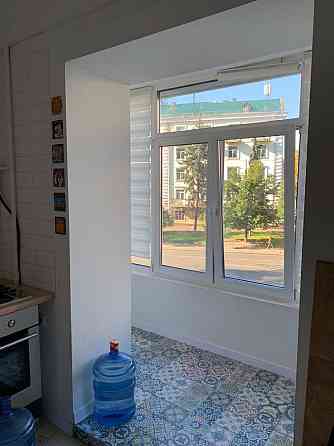 Без %  1к, центр, навпроти парку шевченківський район Киев