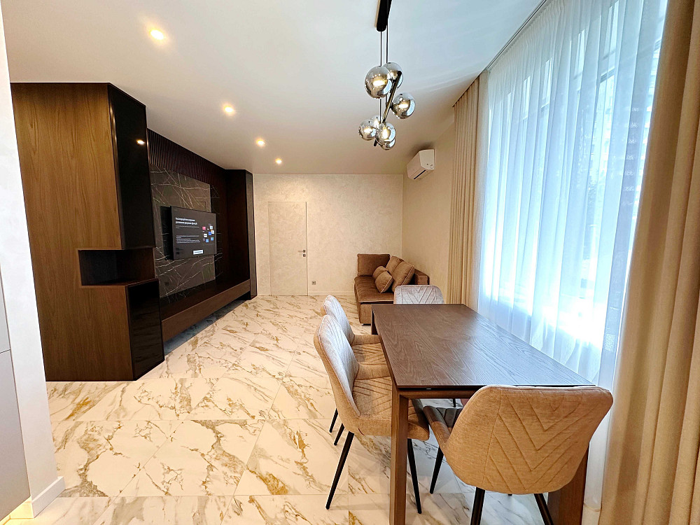 Квартира в центрі з дорогим ремонтом клубний будинок Черкассы - изображение 4