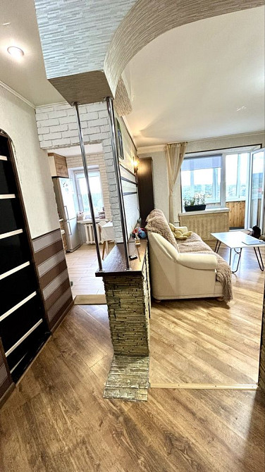 Стильна велика 1к квартира з меблями Кам`янець-Подільський - зображення 8