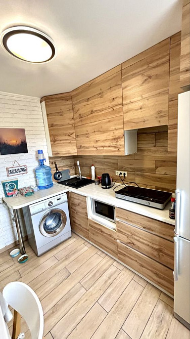 Стильна велика 1к квартира з меблями Кам`янець-Подільський - зображення 1