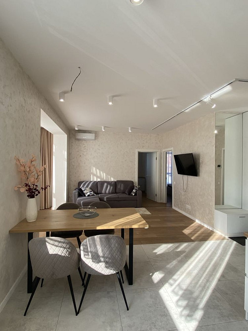 Продам 3 кімнатну квартиру 74м | ЖК Фемілі| метро Теремки| Гатне Гатне - зображення 7