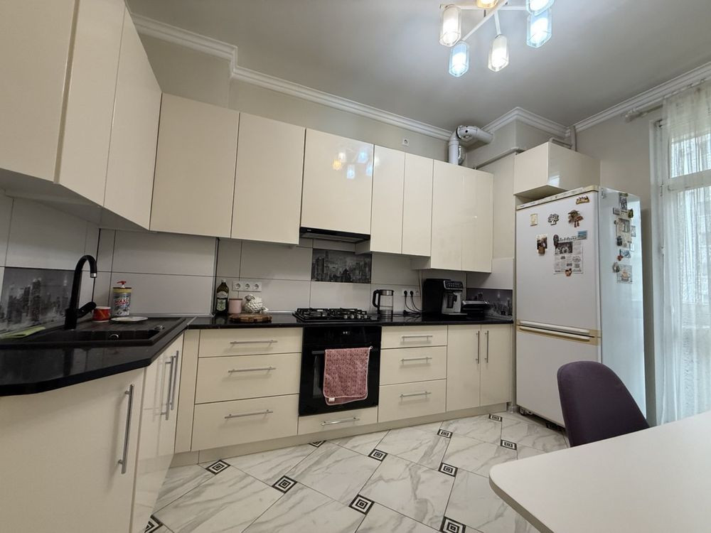 Продається 1 ком новобудова 3 ремонтом і меблями Черновцы - изображение 2