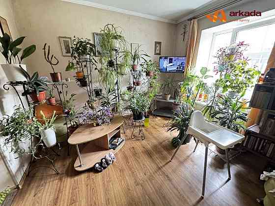 Трикімнатна квартира з ремонтом, центр, вул.Марії Підгір'янки Ивано-Франковск