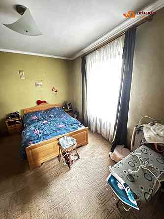 Трикімнатна квартира з ремонтом, центр, вул.Марії Підгір'янки Ивано-Франковск