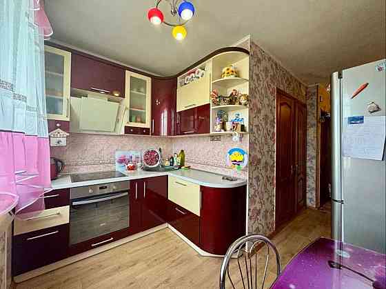 Продам недорого  3-кімнатну квартиру район Олексіївка Харьков