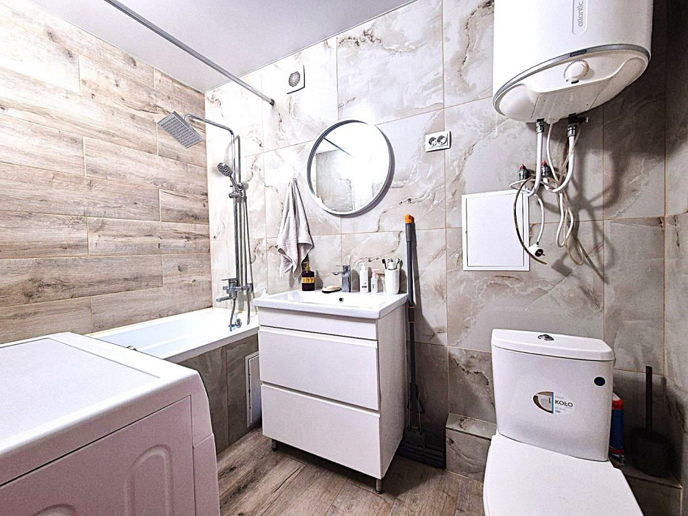 1 кімнатна квартира з ремонтом у центрі міста Чернигов - изображение 2