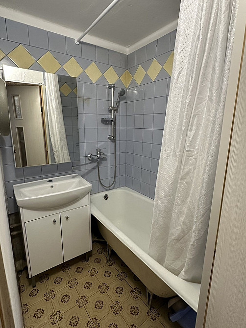 Здамо 2 кімнатну біля ст.М."Героїв Дніпра" Київ - зображення 7