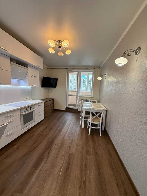 2х кімн. Одеські традиції, Воробьева, велике ліжко, ремонт для себе Одесса - изображение 1