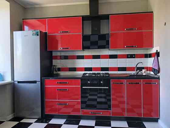 Сдается большая 2-х комн. кв. в центре Запорожье