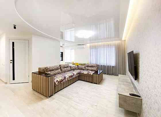 3 кім з КАП РЕМОНТОМ в багатоповерхівці ТОПОЛЬ (718162) Днепр