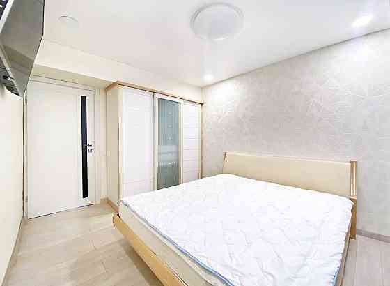 3 кім з КАП РЕМОНТОМ в багатоповерхівці ТОПОЛЬ (718162) Днепр