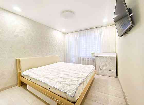 3 кім з КАП РЕМОНТОМ в багатоповерхівці ТОПОЛЬ (718162) Днепр