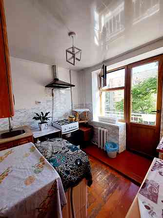 Здається 2км в Гуртожитку вул. Бережанська Чернівці