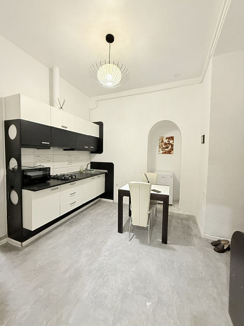 Дерибасовская 19 сдам 1 комнатную квартиру Одесса - изображение 2