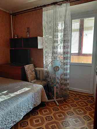 3 ком на Королева угол Левитана Одесса