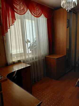 3 ком на Королева угол Левитана Одесса