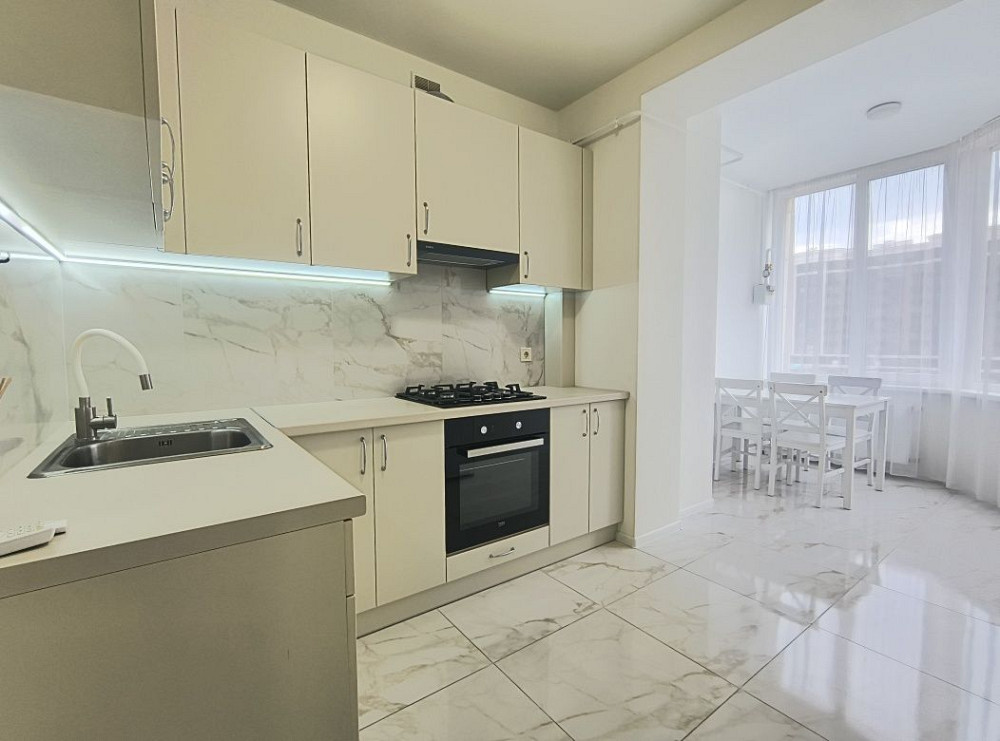 Чудова 1 кім квартира в ЖК Софія Софиевская Борщаговка - изображение 1