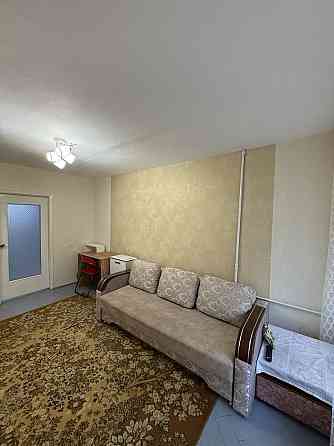 Оренда 2 кімнатна  квартира вул Г.Майдану ( біля парку Жовтневого ) Черновцы