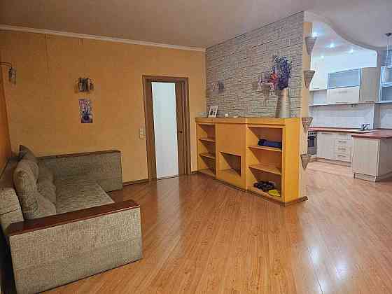 Здам 2 -х кімнатну квартиру ,Княжий Затон 2/30, новий будинок Київ