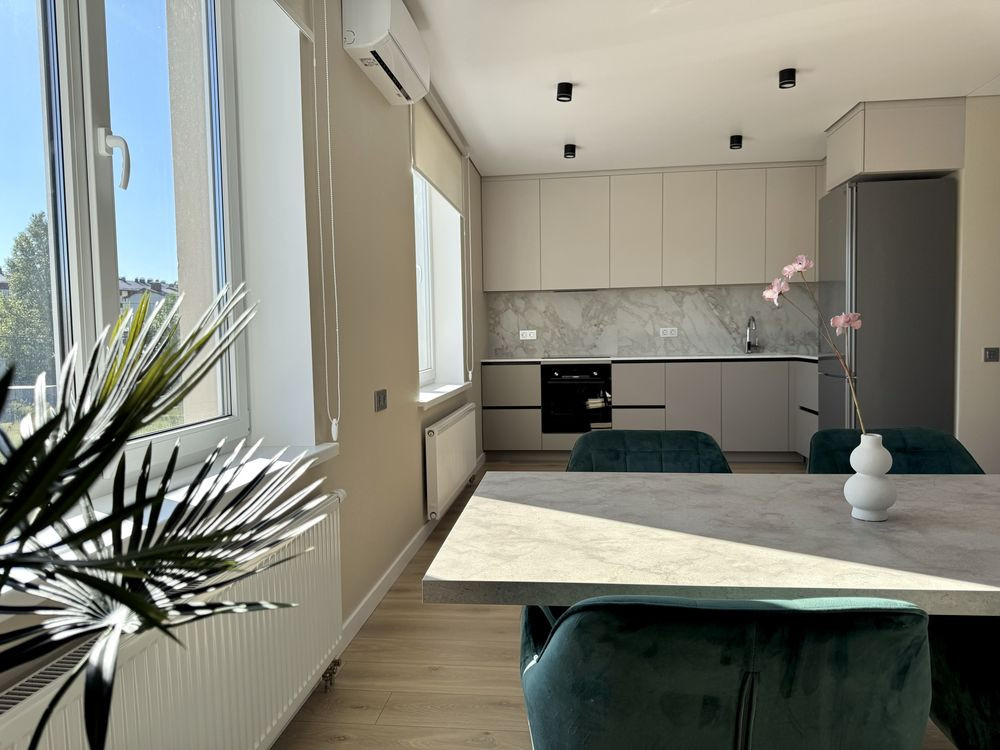 Продається 3 кімнатна квартира з готовим ремонтом ! З генератором Киев - изображение 1