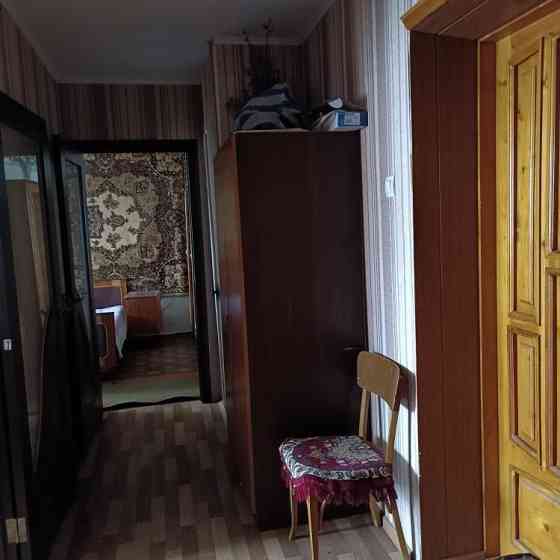 Продам 2-х кімнатну квартиру Мікрорайон біля Сільпо Кам`янець-Подільський