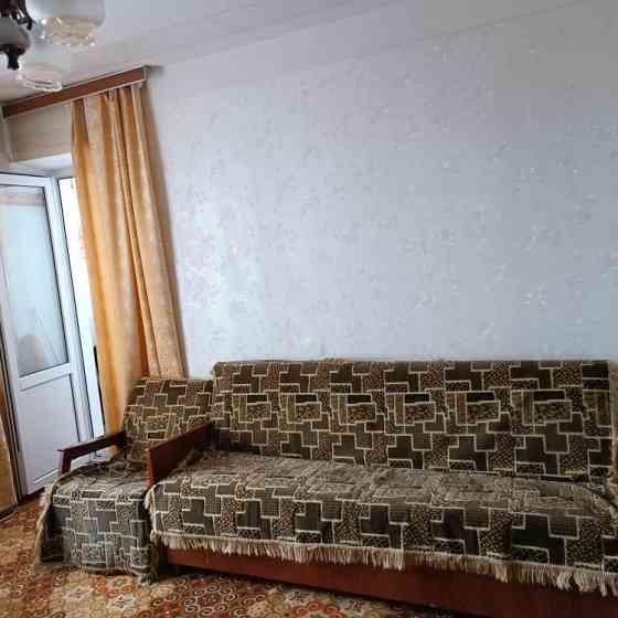 Продам 2-х кімнатну квартиру Мікрорайон біля Сільпо Кам`янець-Подільський