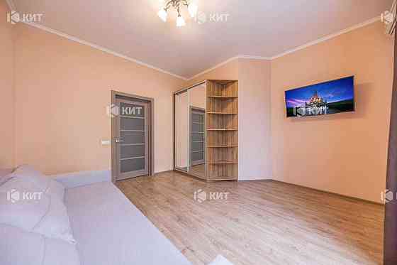 1к 52м2, Центр, Лопатинский, площадь Павловская, сквер Стрелка, 130368 Харьков