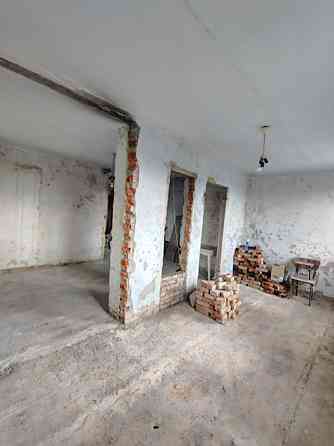 Продається 3-кімнатна квартира площею 55 м² з додатковими перевагами Жовква