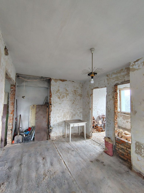 Продається 3-кімнатна квартира площею 55 м² з додатковими перевагами Жовква - зображення 5