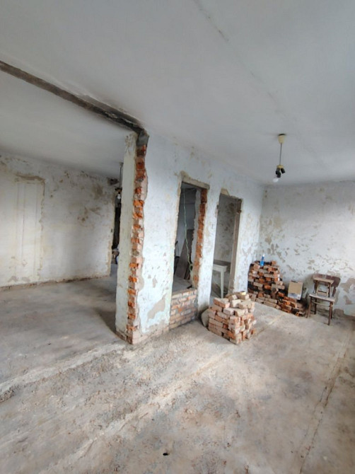 Продається 3-кімнатна квартира площею 55 м² з додатковими перевагами Жовква - зображення 6