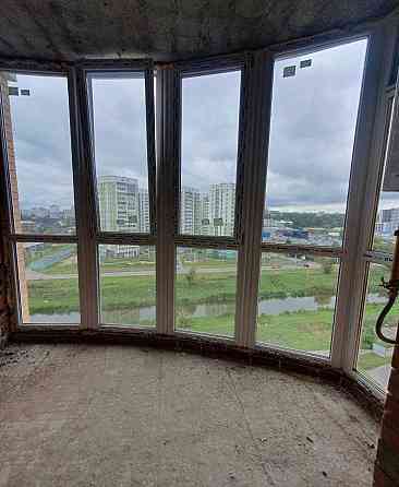 Продам 2к.кв 86 м.кв. ЖК Лазурний,індивід газ опал. метро Центр ринок Харьков